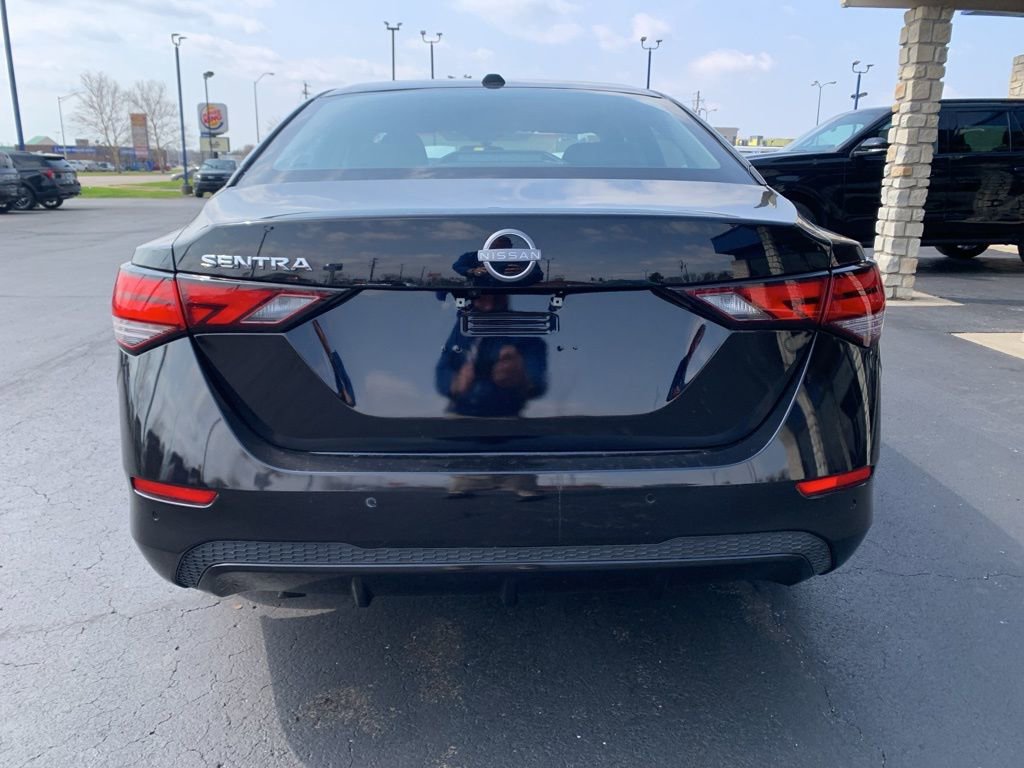 2025 Nissan Sentra SV