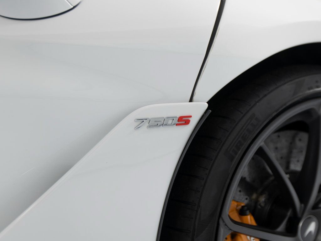 Used 2025 McLaren 750S photo 37
