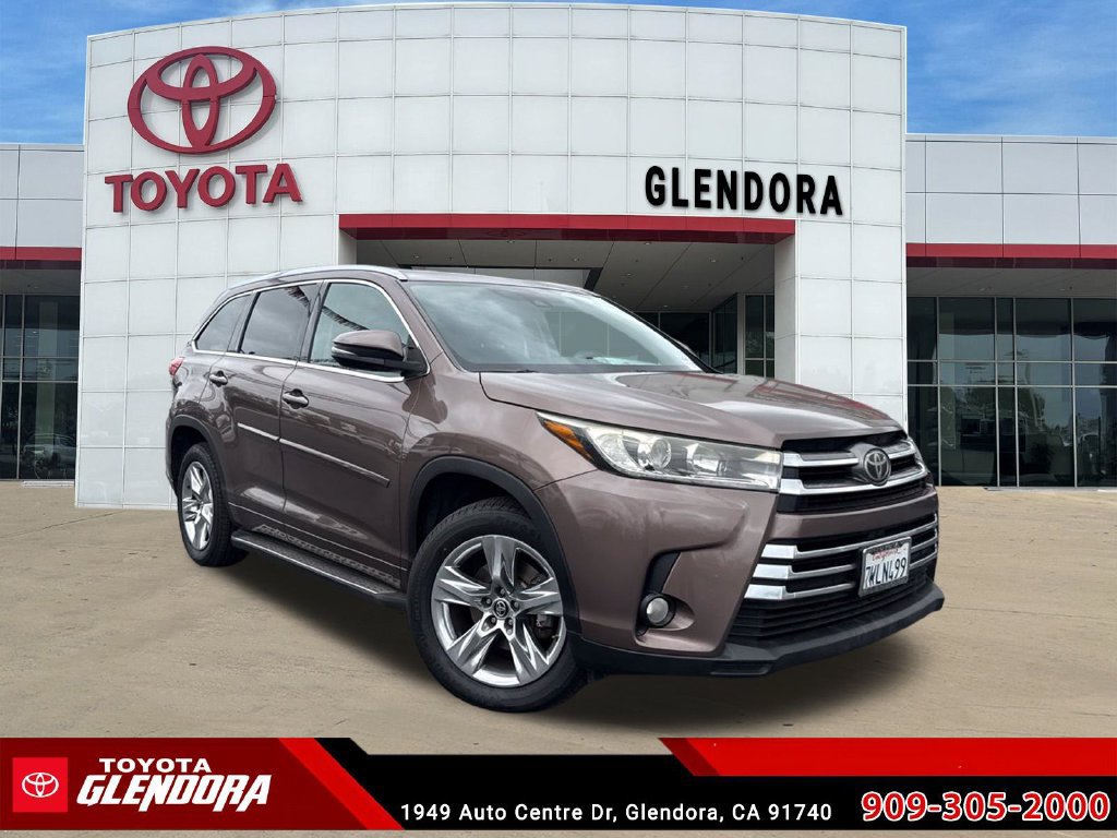 Used 2017 Toyota Highlander Limited w/ Carpet Mat Package