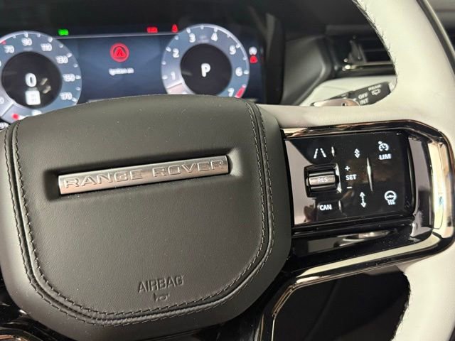 2026 Land Rover Range Rover Velar Dynamic SE