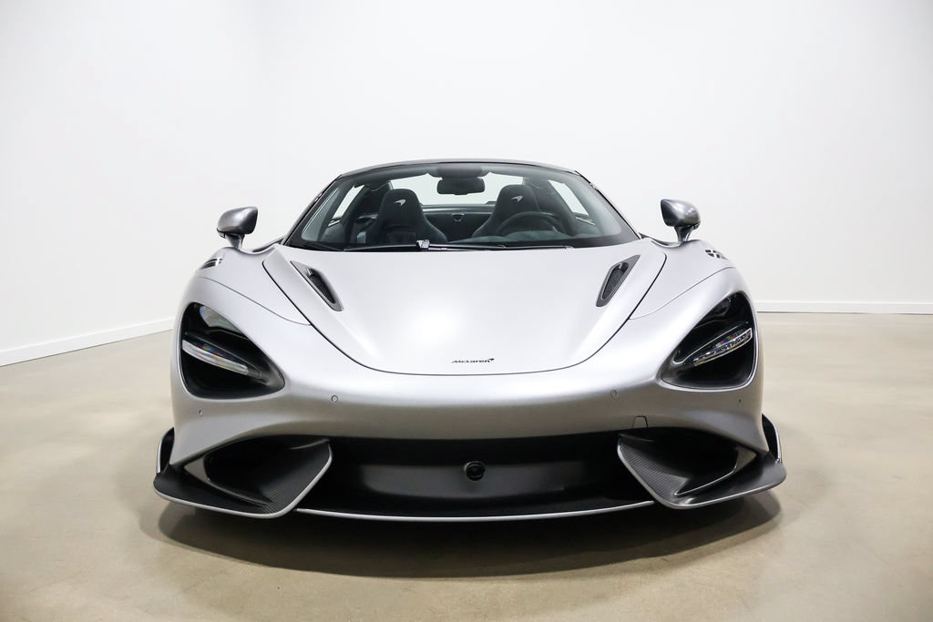Used 2022 McLaren 765LT photo 45