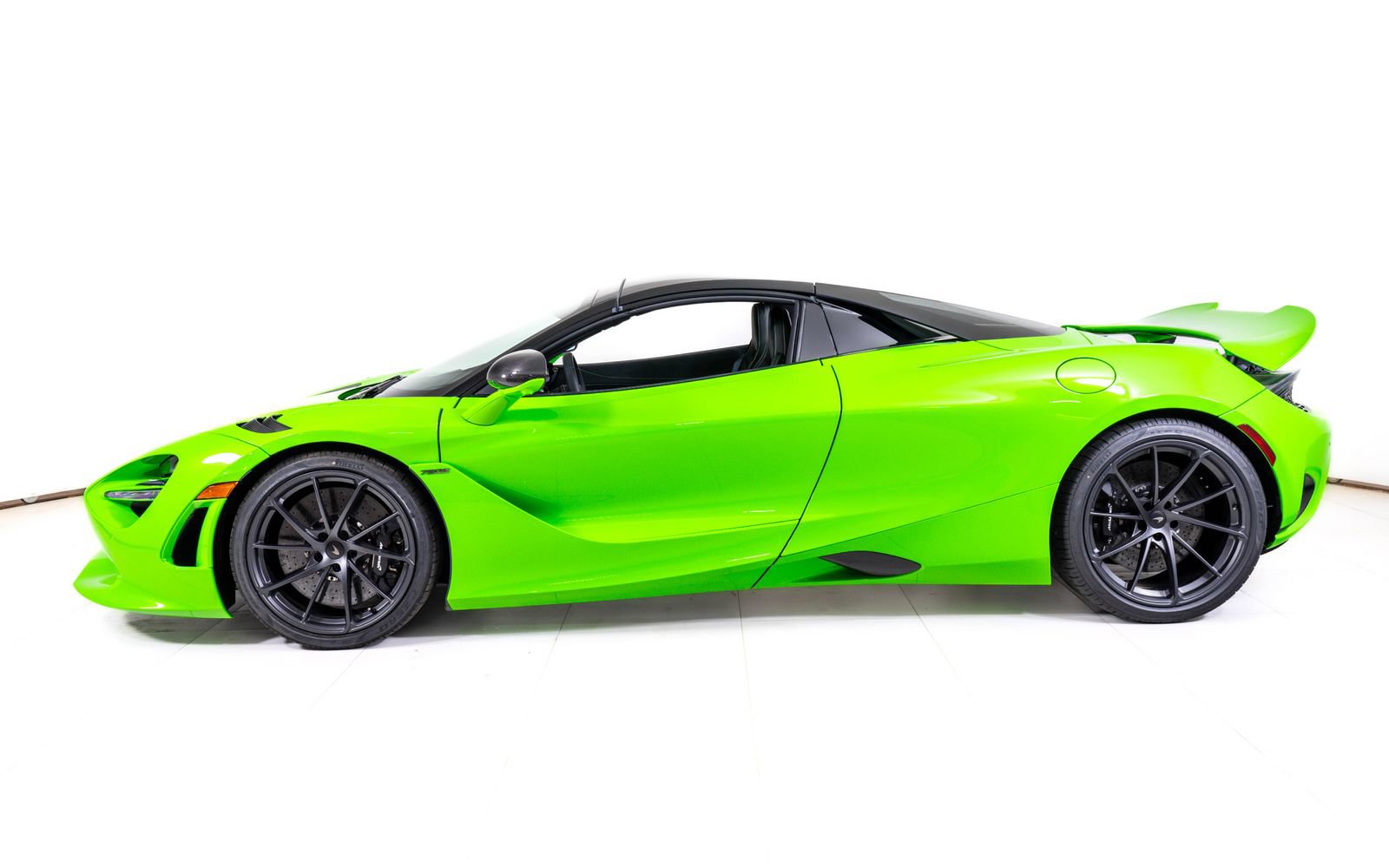 New 2027 McLaren 750S Spider 3