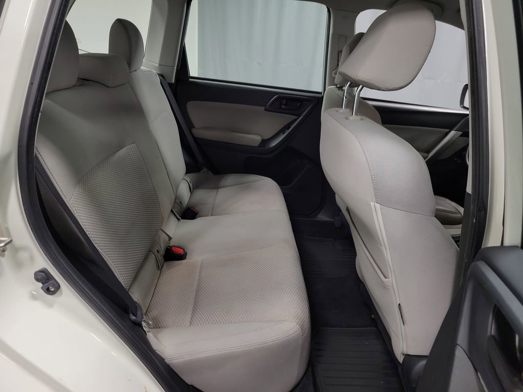 2017 Subaru Forester 2.5i