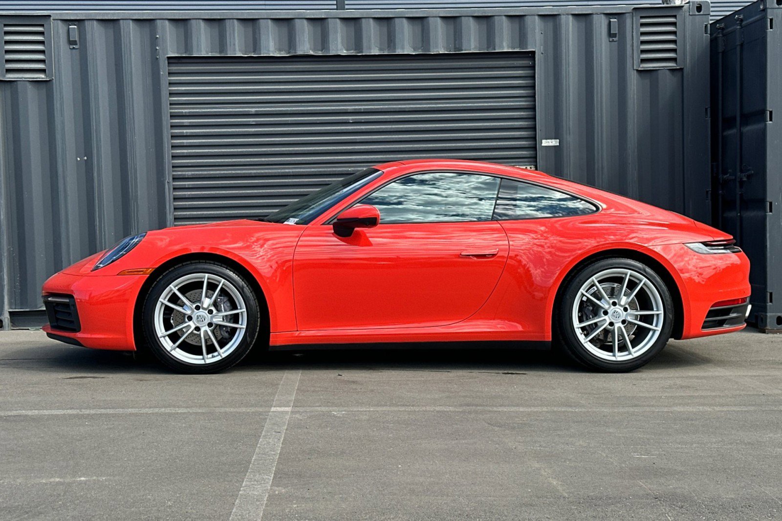 2022 Porsche 911 Carrera