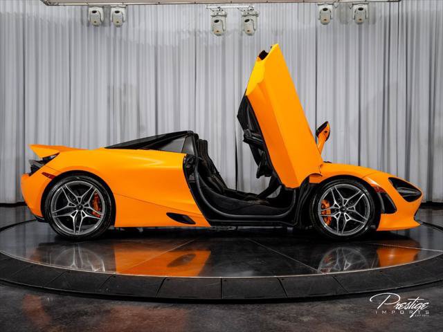 Used 2020 McLaren 720S Performance photo 30