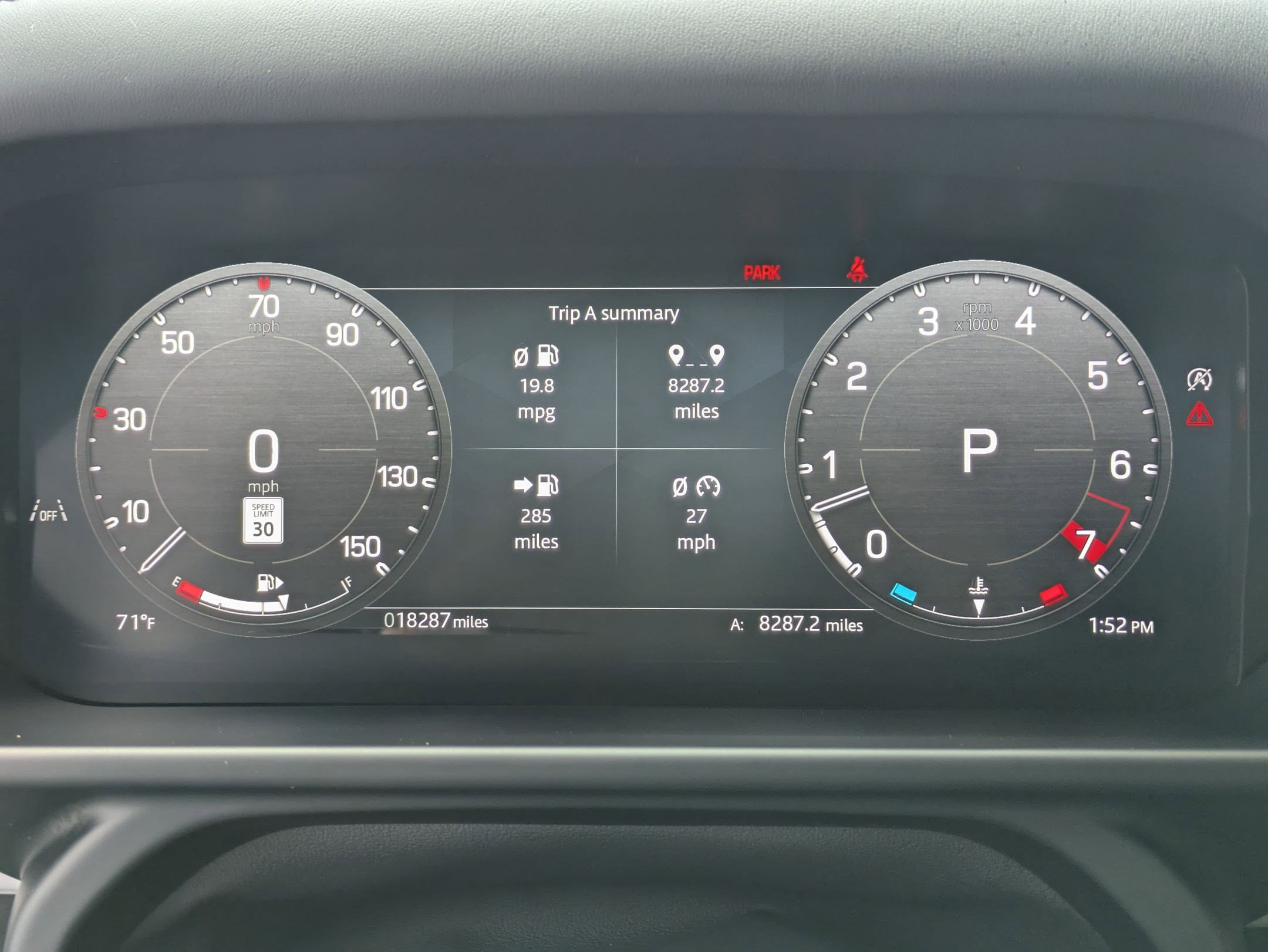 2025 Land Rover Defender 110 X-Dynamic SE