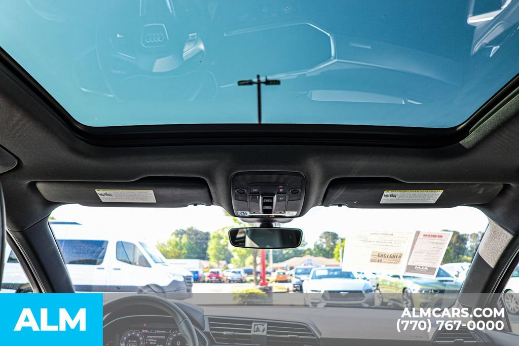 2025 Audi Q3 2.0T Premium