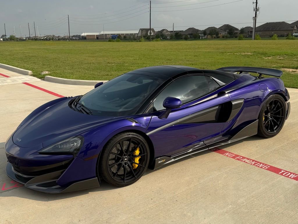 Used 2020 McLaren 600LT Spider photo 6