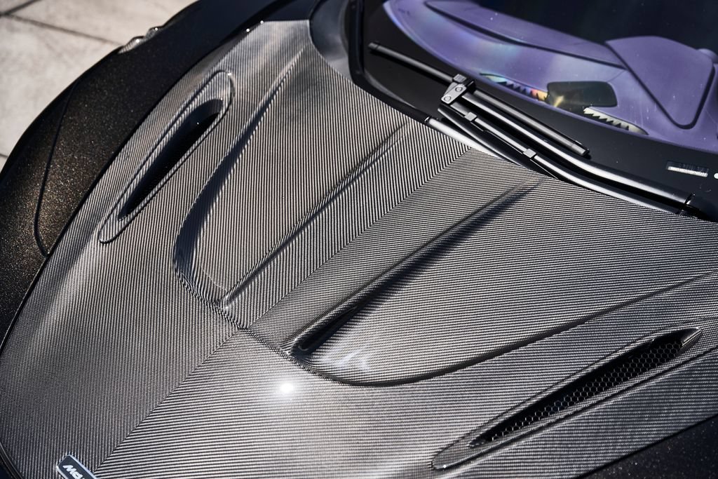 Used 2022 McLaren 765LT photo 10
