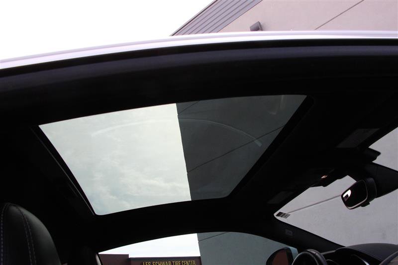 2016 Jaguar F-TYPE R