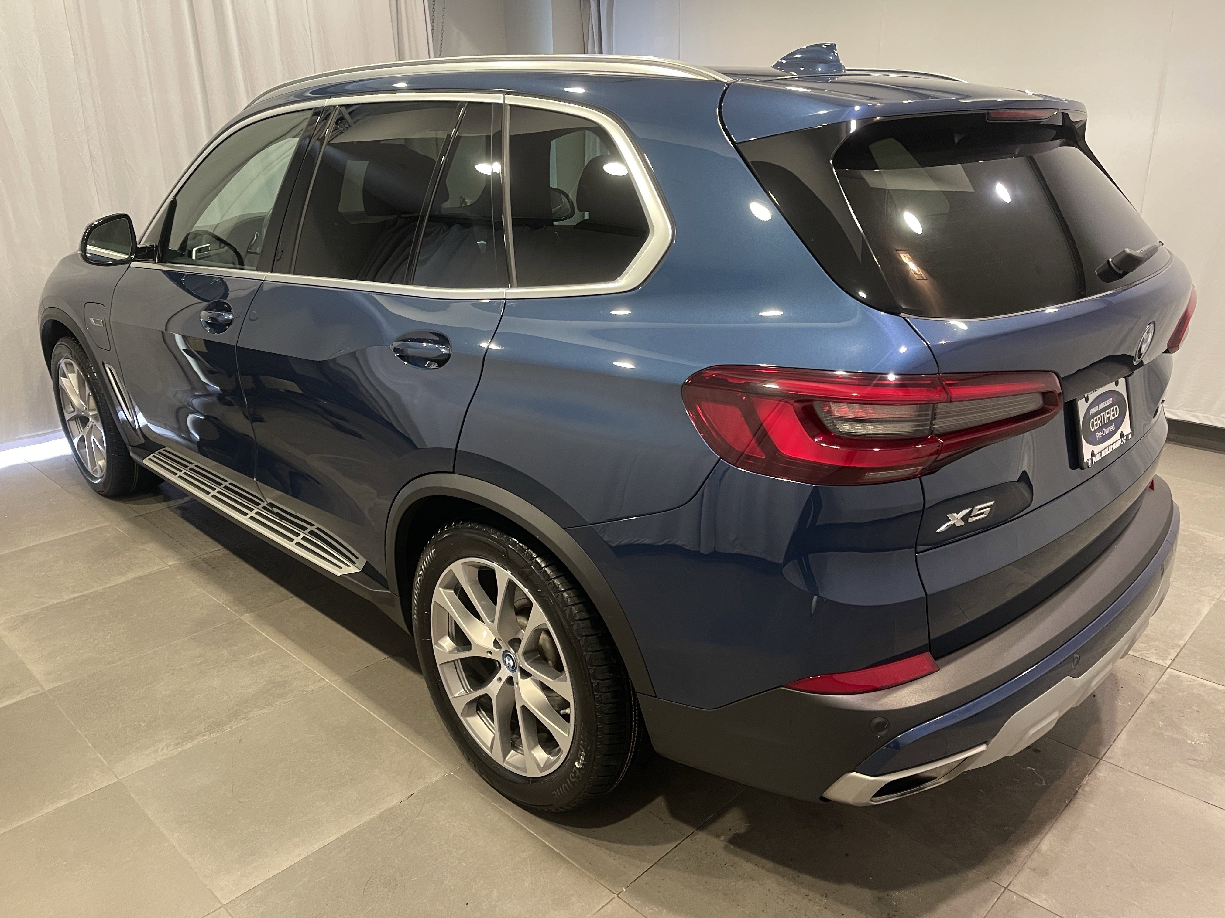 2023 BMW X5 xDrive45e