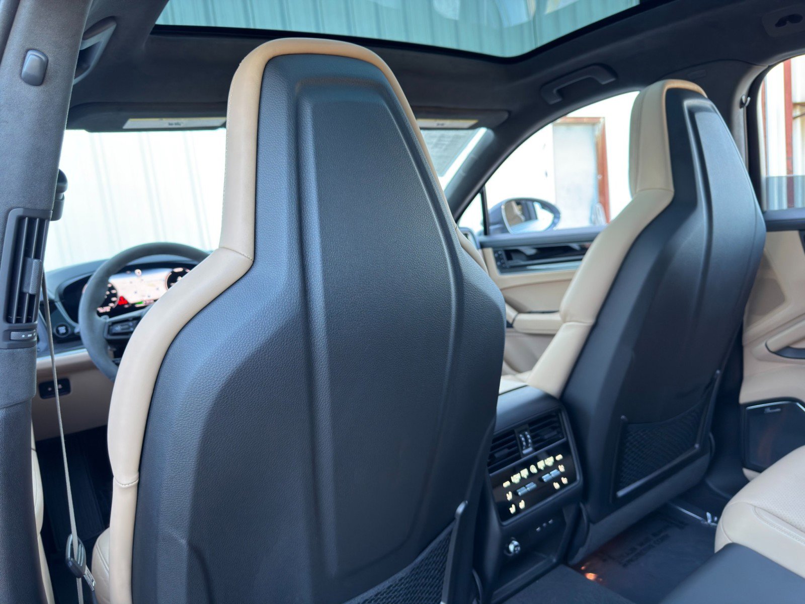 2024 Porsche Cayenne Turbo