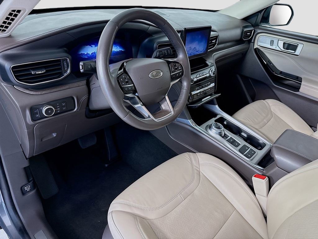 2023 Ford Explorer Platinum