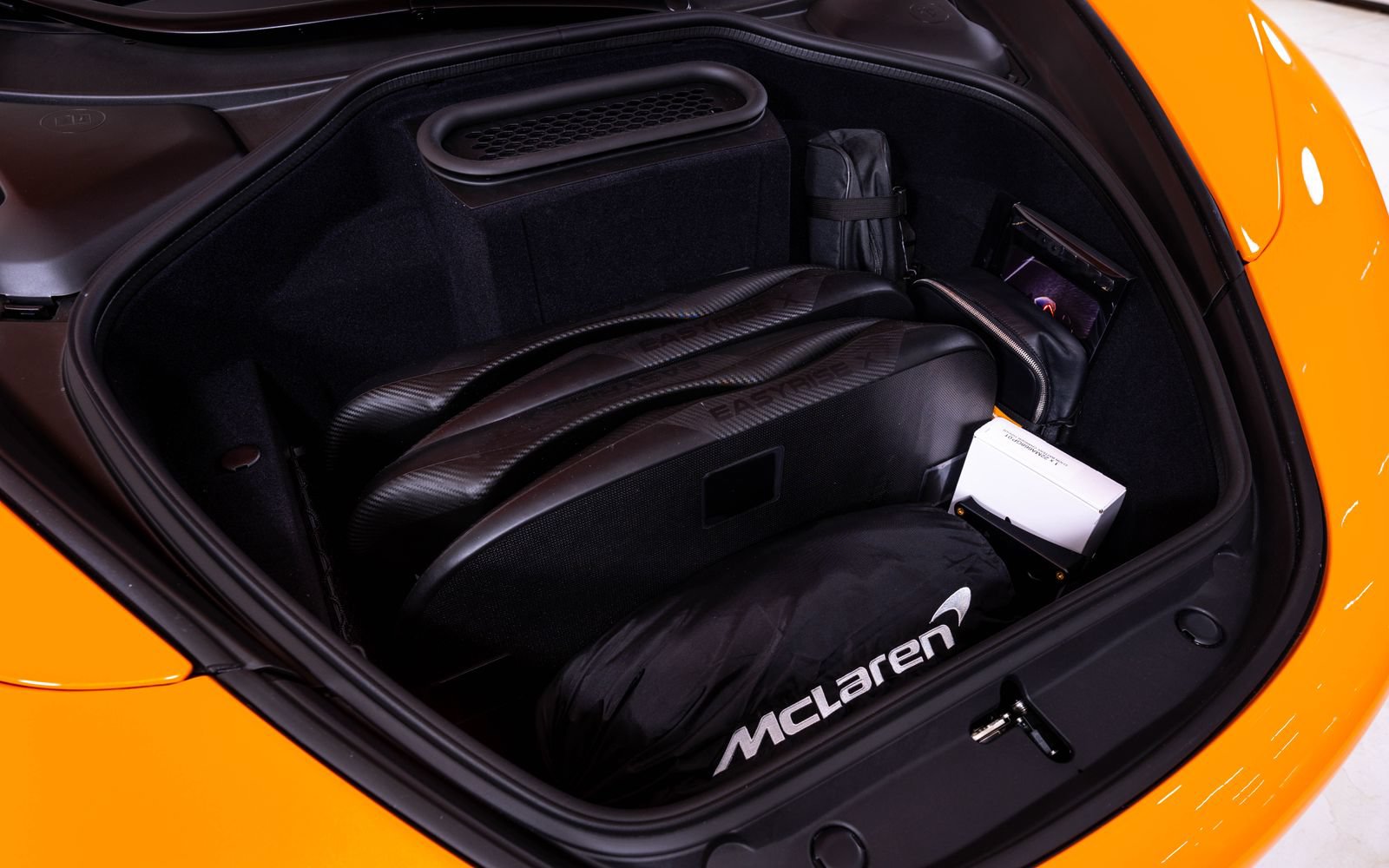 New 2027 McLaren 750S Spider photo 26
