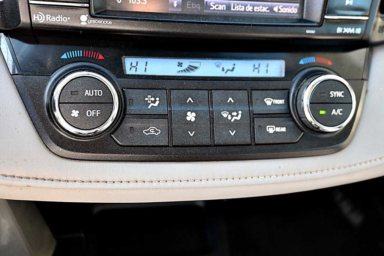 2016 Toyota RAV4 XLE