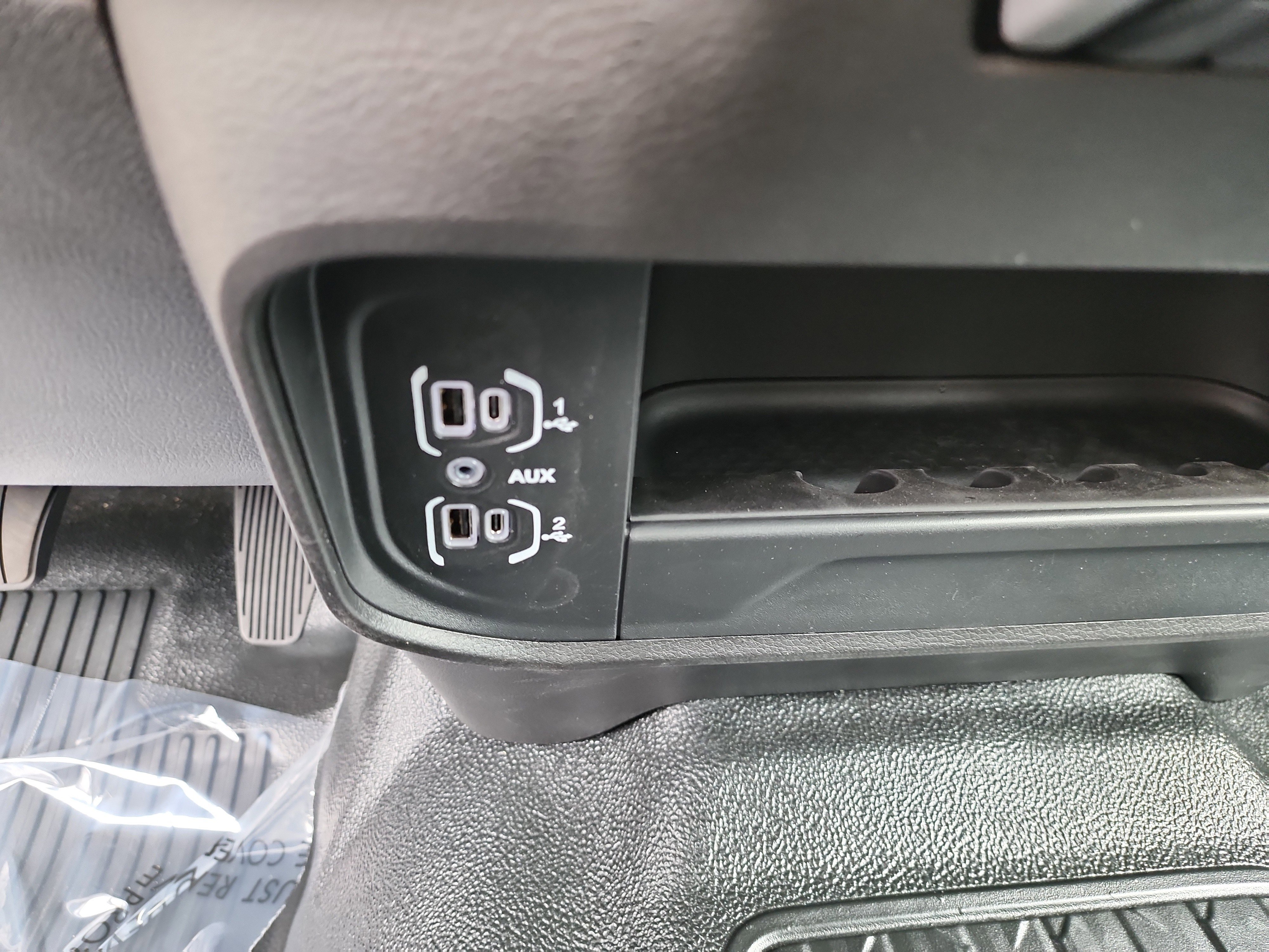 2026 RAM 5500 4x4 Crew Cab