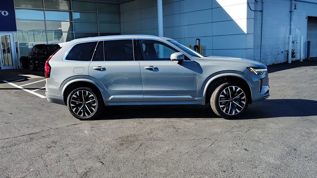 2026 Volvo Xc90 B6 Plus