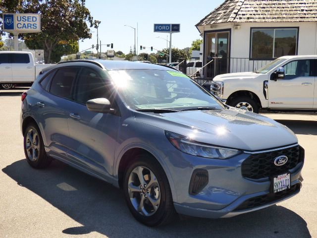 Used 2024 Ford Escape ST-Line w/ Tech Pack #1