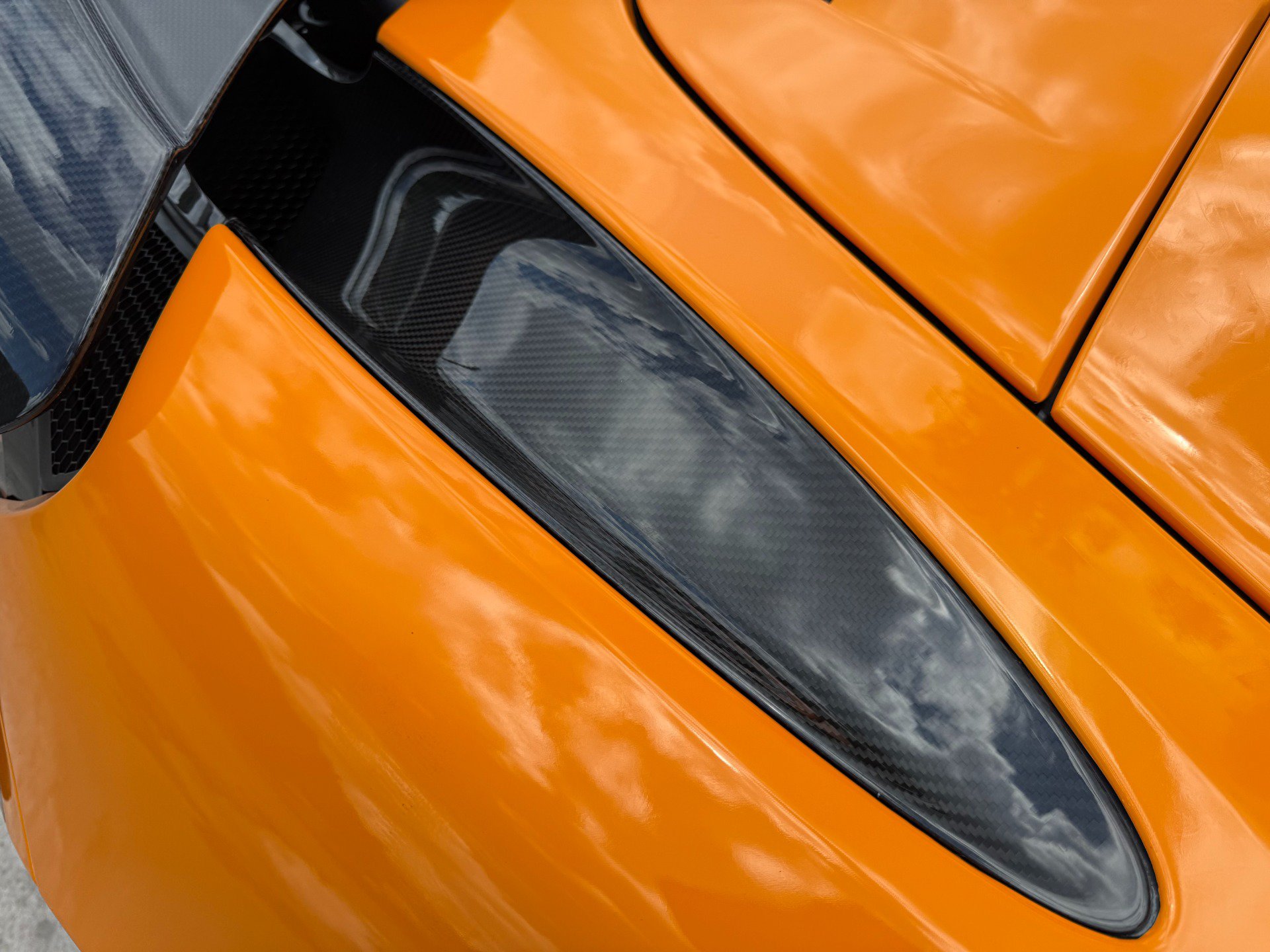 Used 2021 McLaren 720S Performance photo 63
