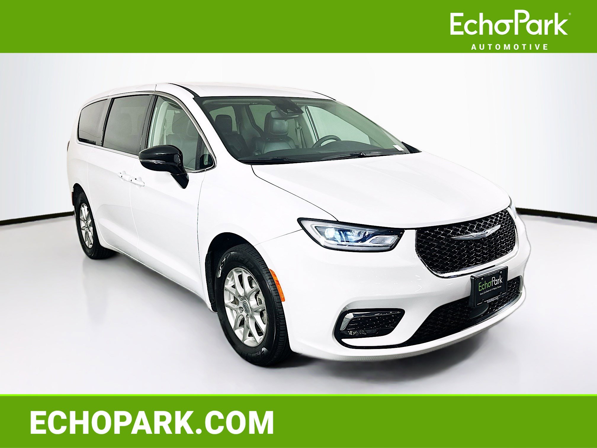 2024 Chrysler Pacifica Touring-L