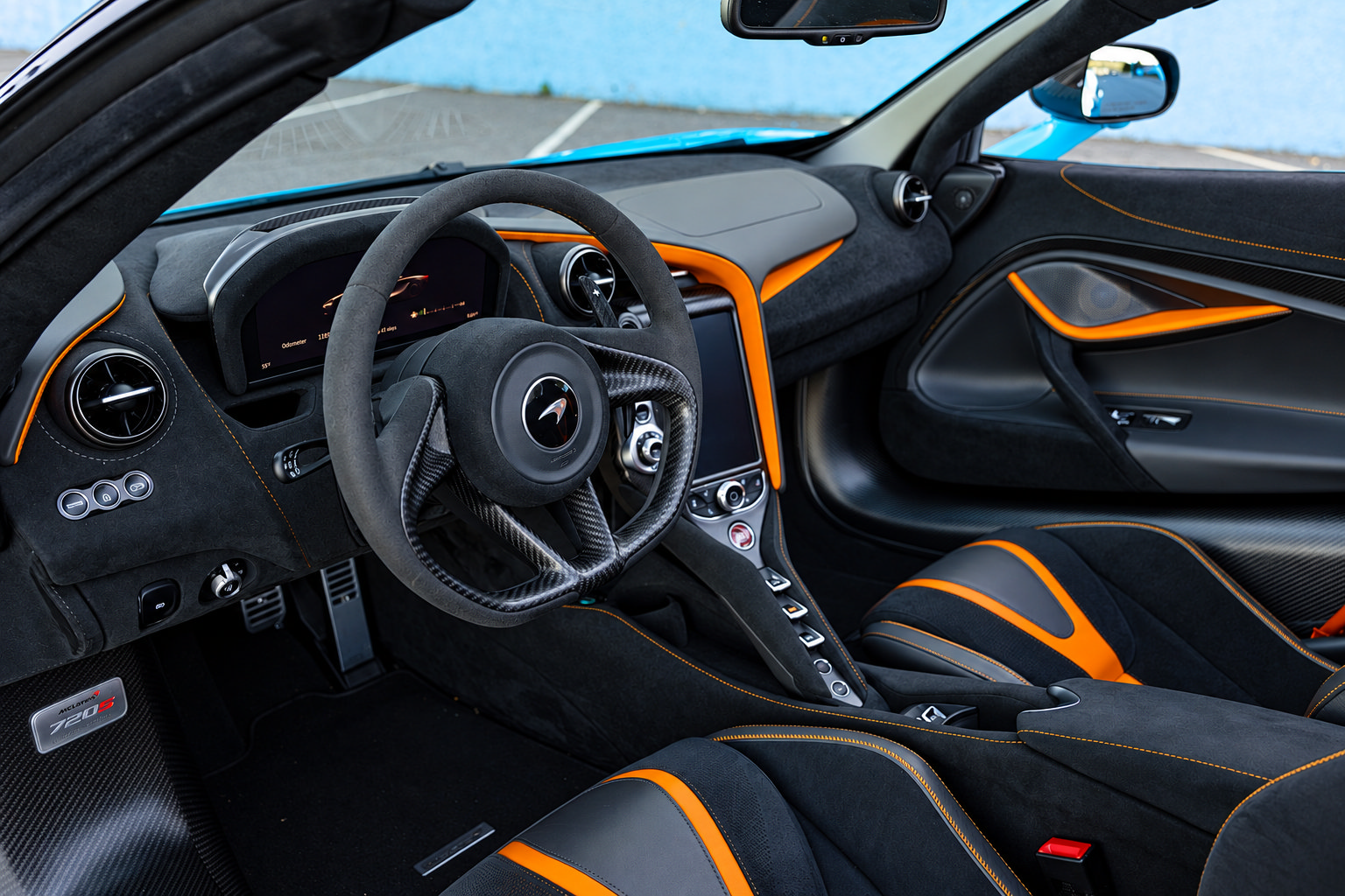 Used 2020 McLaren 720S Luxury photo 11