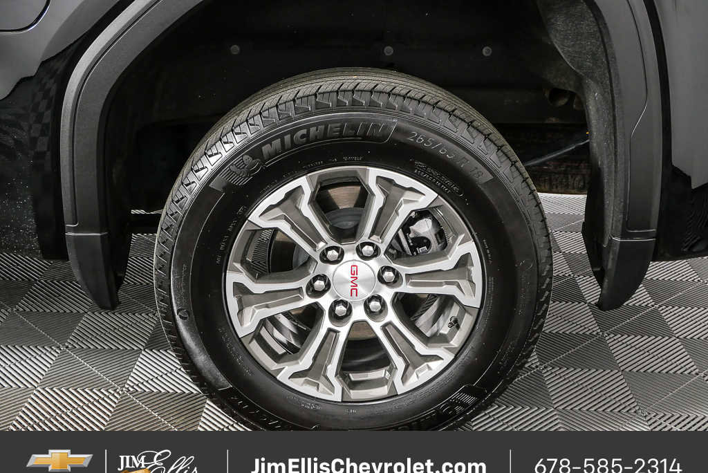 2025 GMC Sierra 1500 SLT