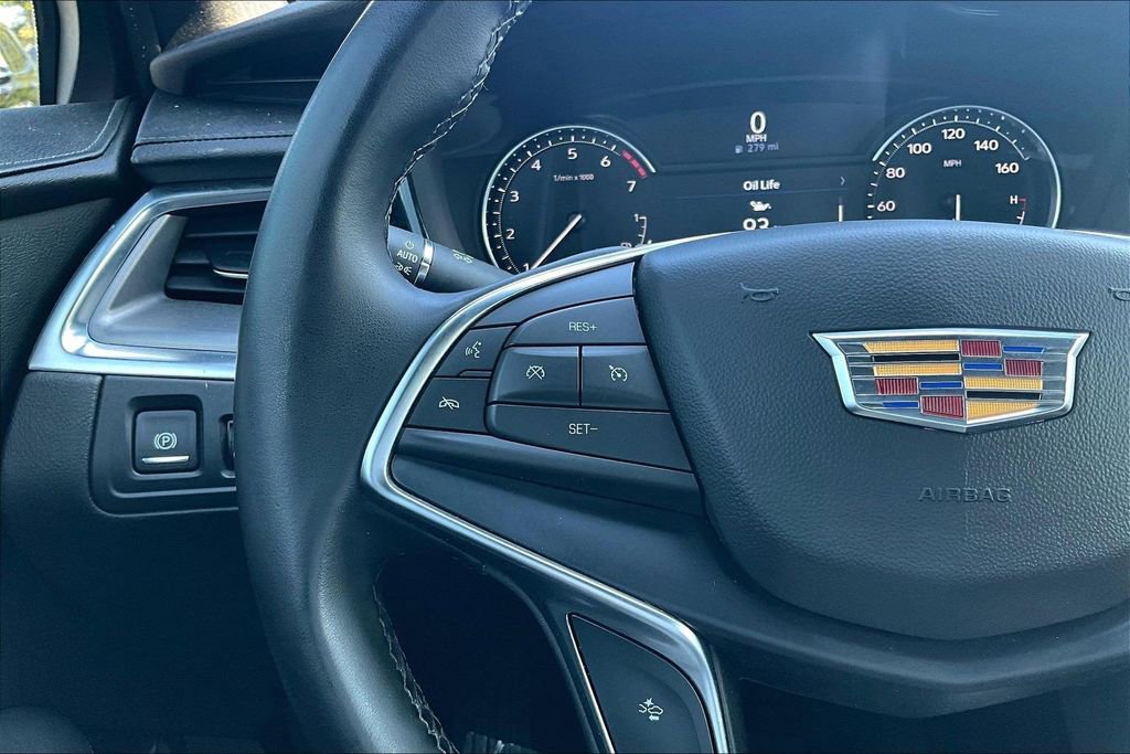 2024 Cadillac XT5 Luxury