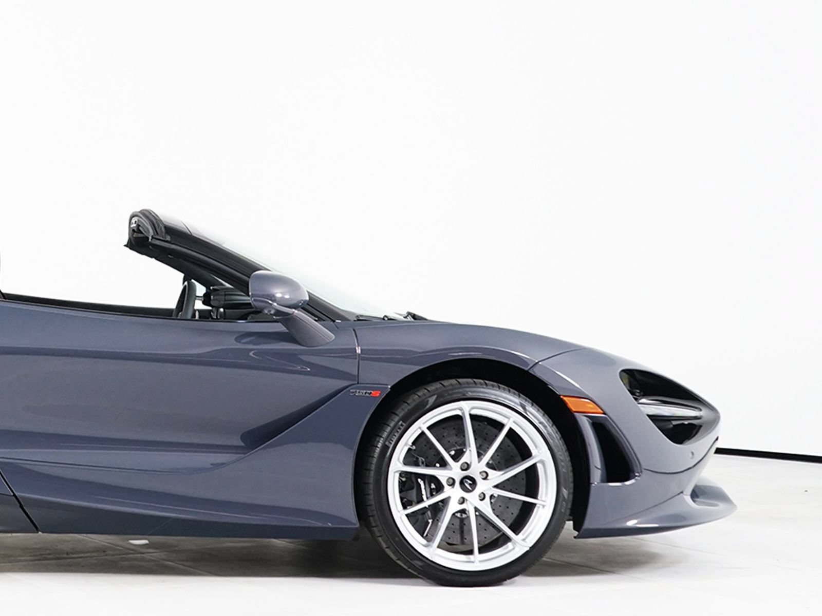 Used 2026 McLaren 750S Spider photo 16