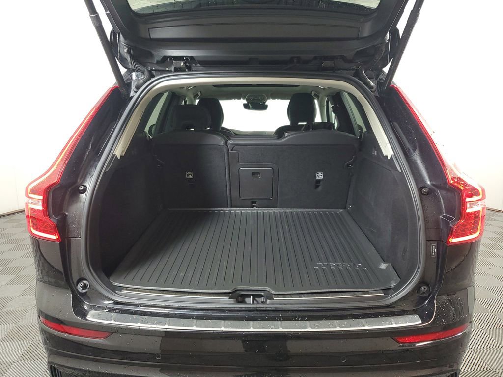 2024 Volvo Xc60 B5 Plus