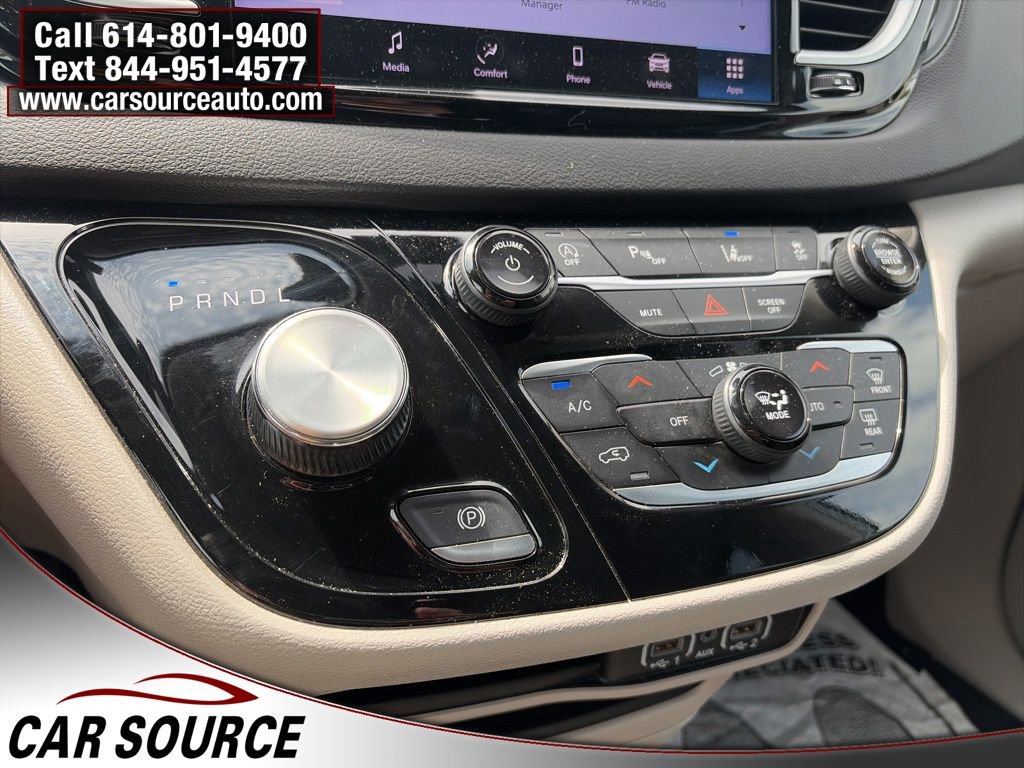 2024 Chrysler Pacifica Touring-L