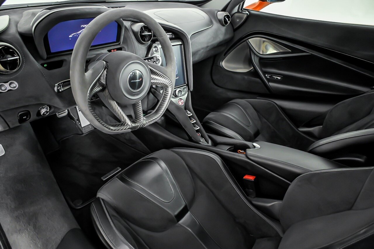 Used 2018 McLaren 720S Performance photo 21