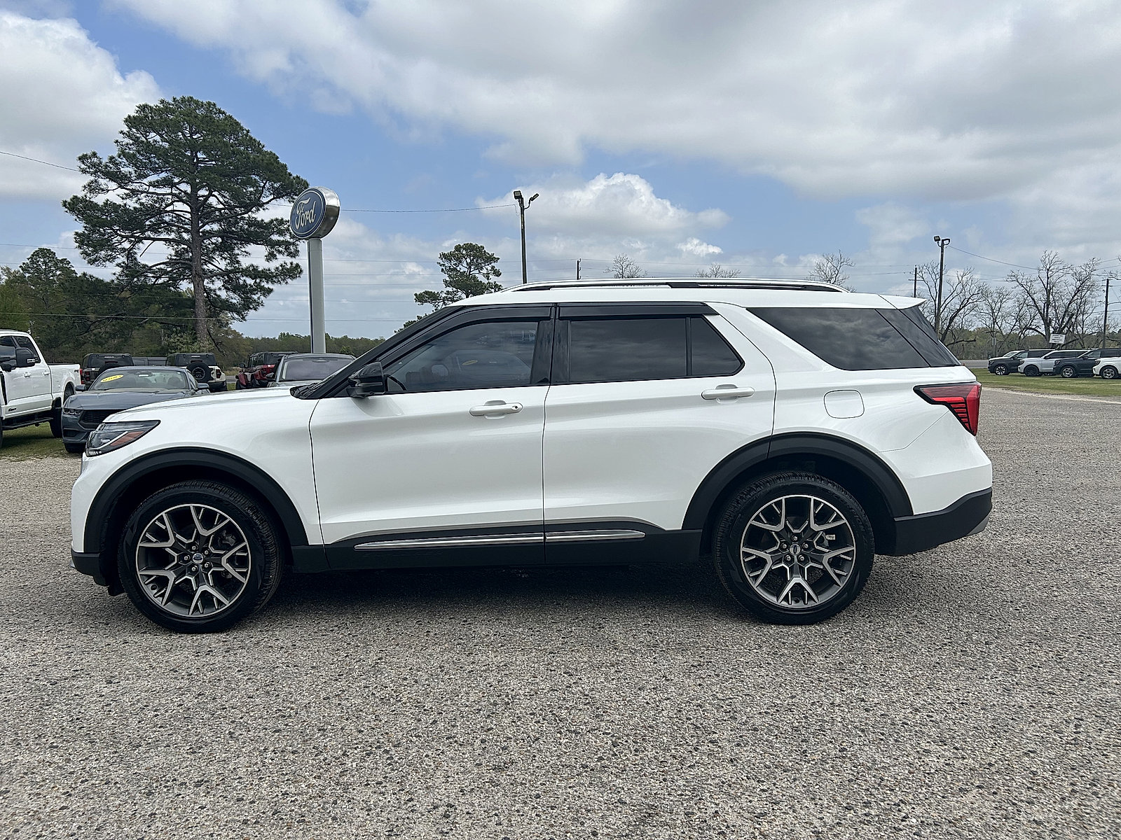 Used 2025 Ford Explorer Platinum w/ Ultimate Package