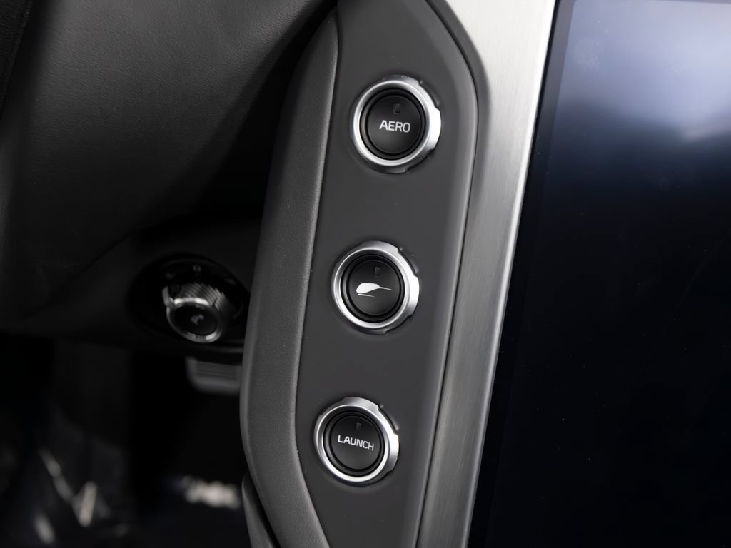 Used 2024 McLaren 750S Spider photo 23