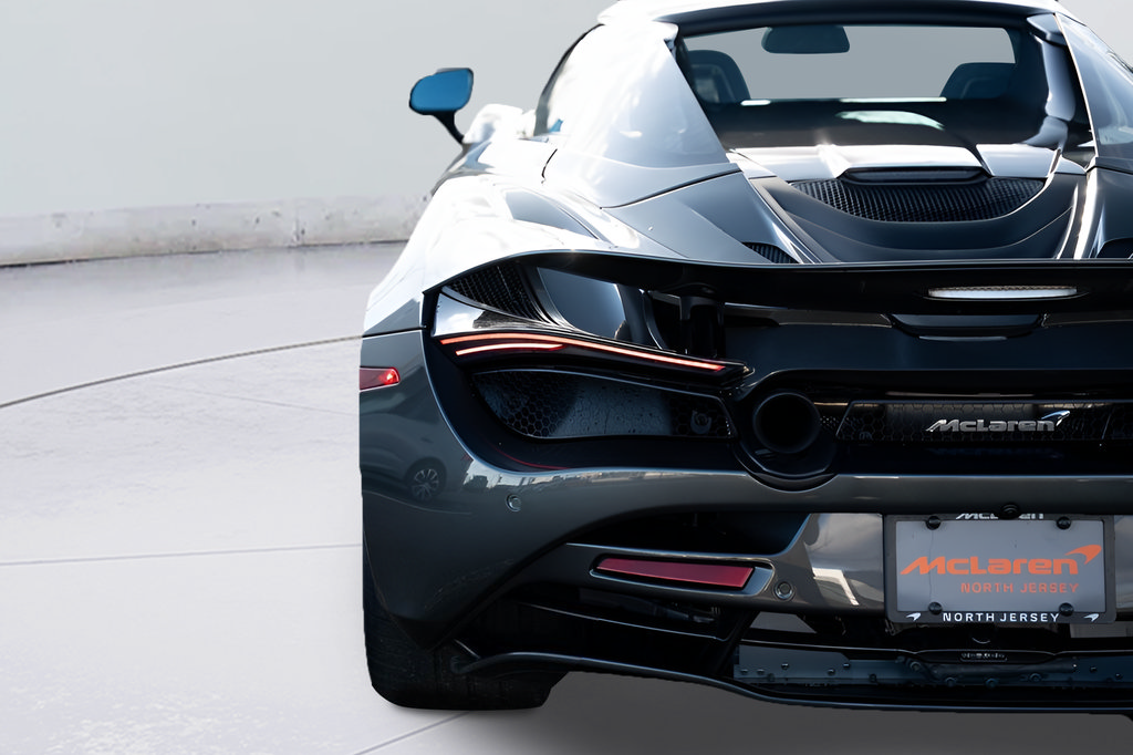 Used 2020 McLaren 720S Spider photo 34