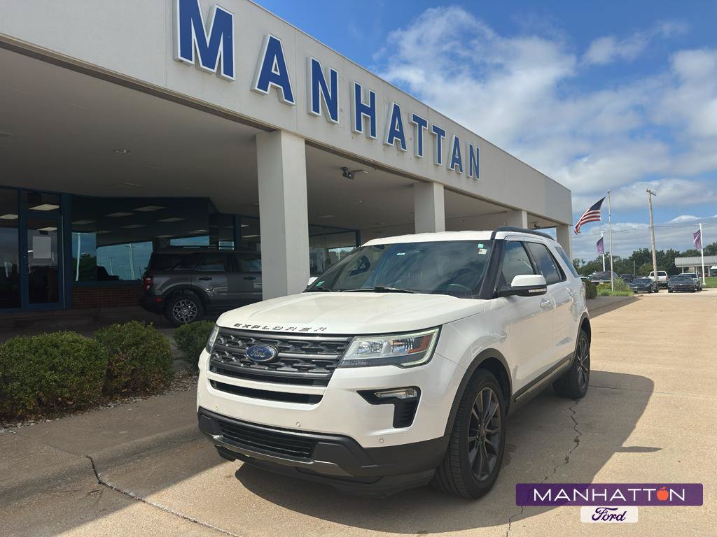 Used 2018 Ford Explorer XLT w/ XLT Appearance Package