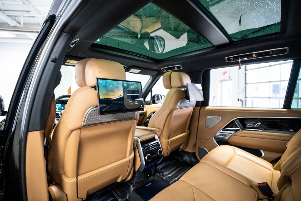 2024 Land Rover Range Rover Long Wheelbase Autobiography