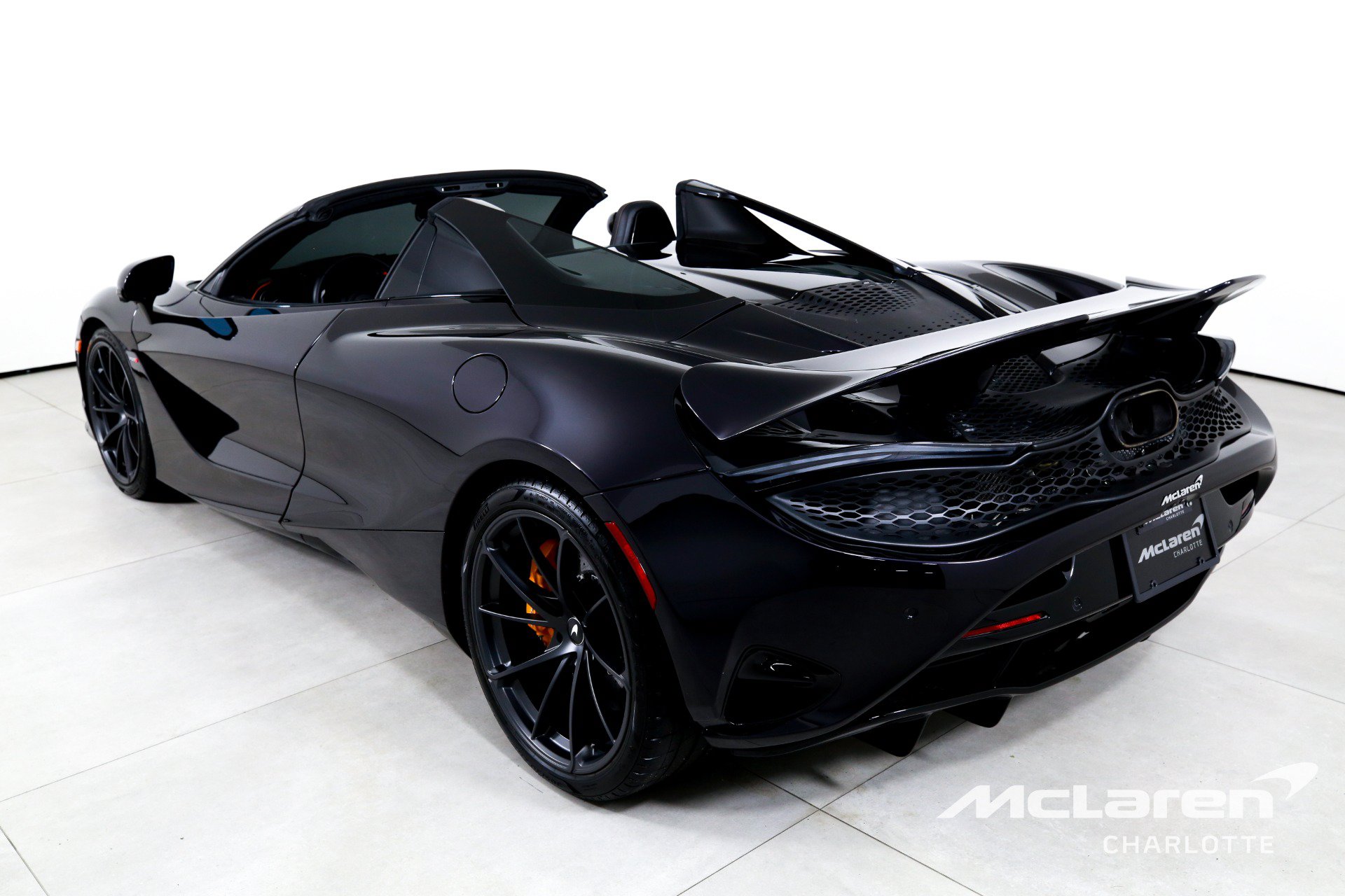 Used 2024 McLaren 750S Spider photo 8