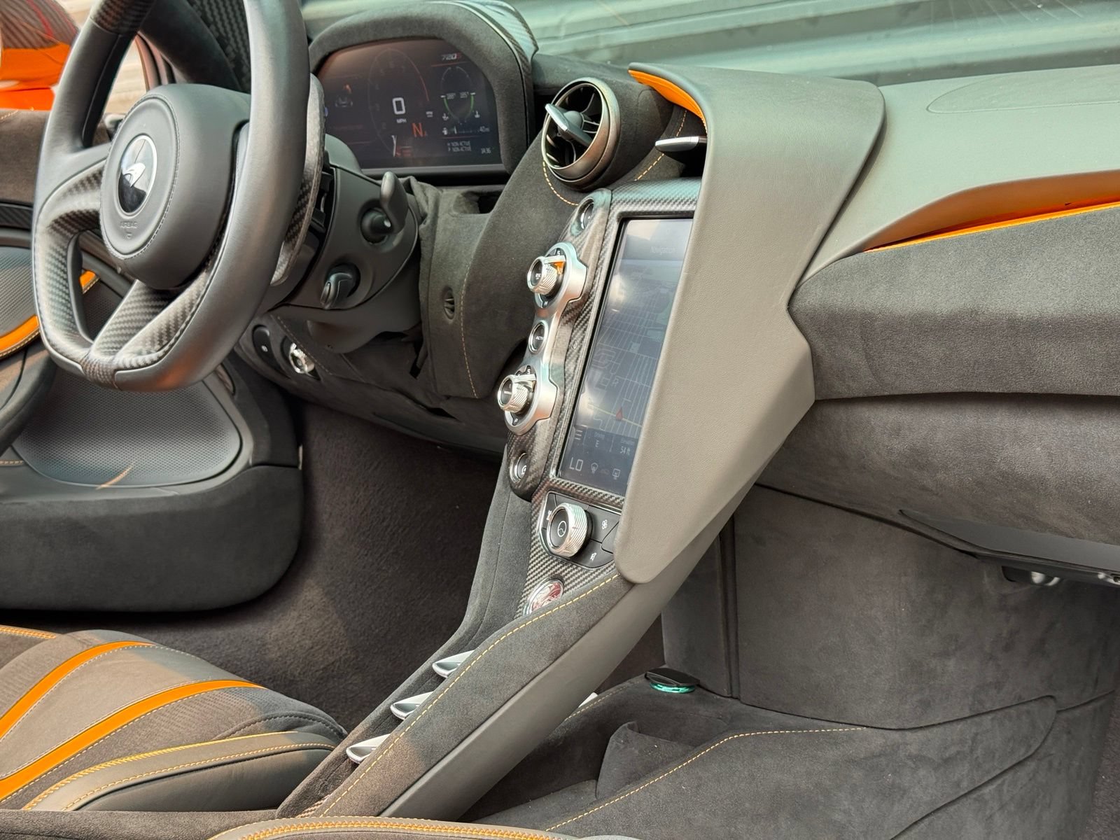 Used 2022 McLaren 720S Performance photo 56