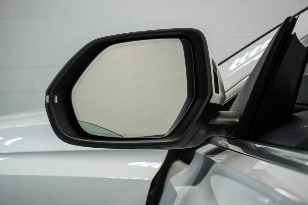 2022 Audi Q8 Premium Plus