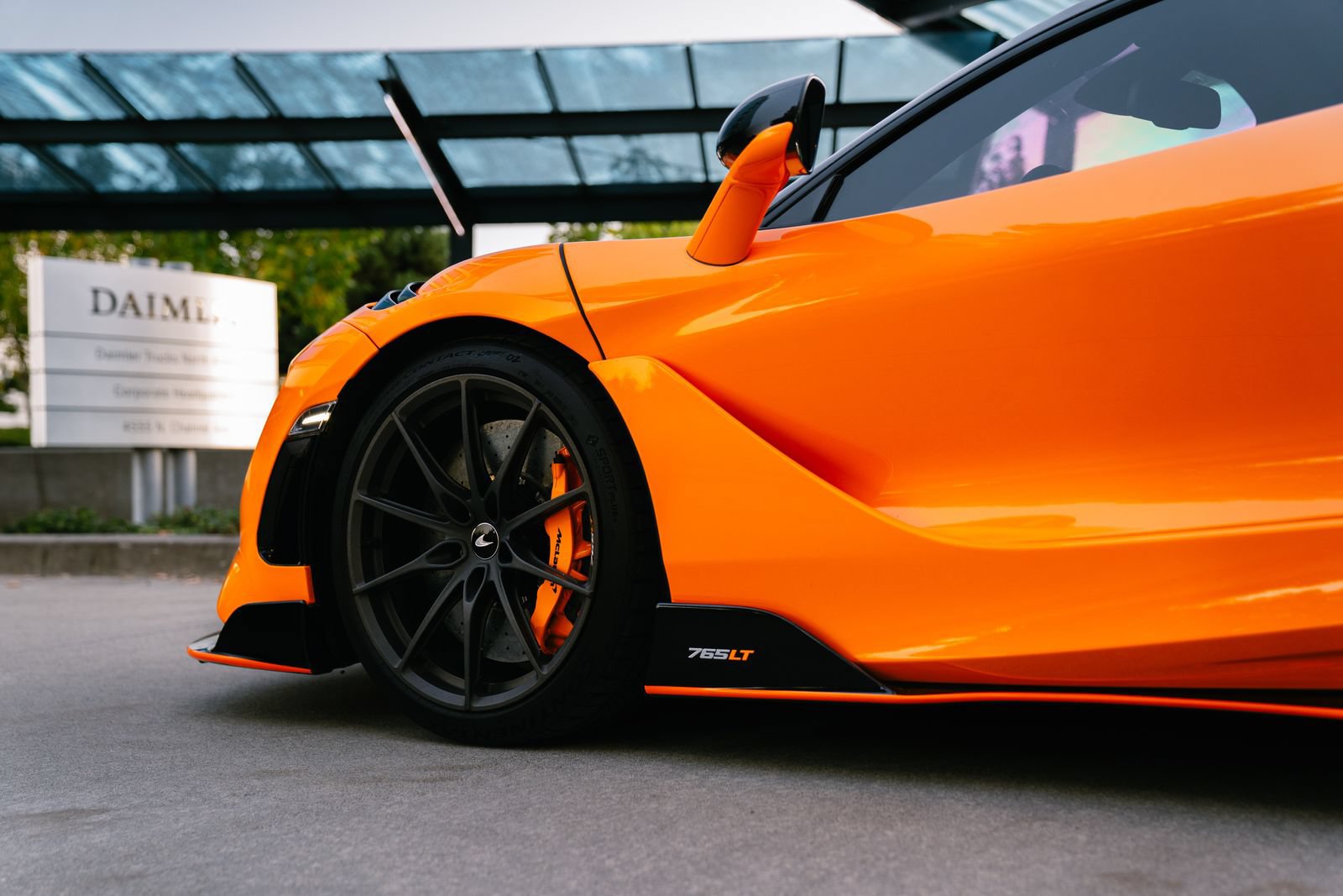 Used 2021 McLaren 765LT photo 27