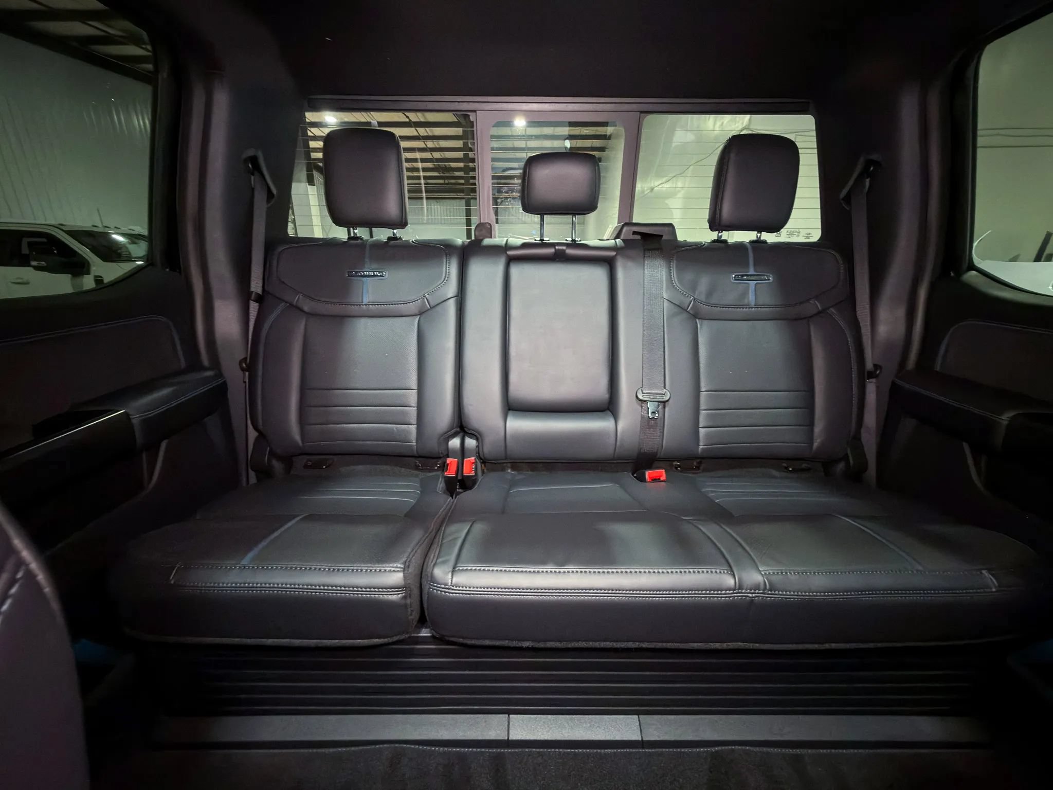 2026 Ford F-450 Super Duty Platinum - Photo 29