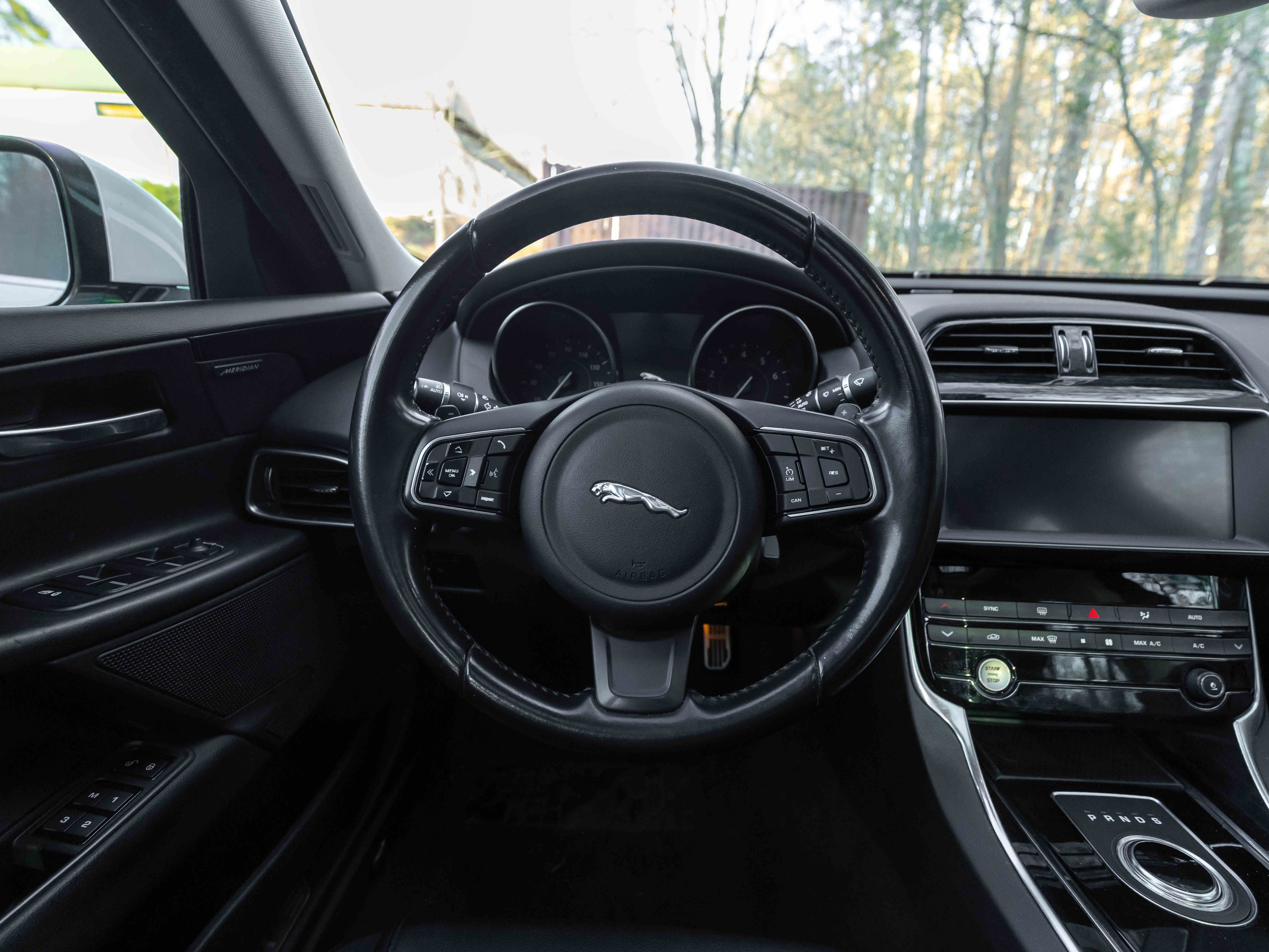 2019 Jaguar XE Premium