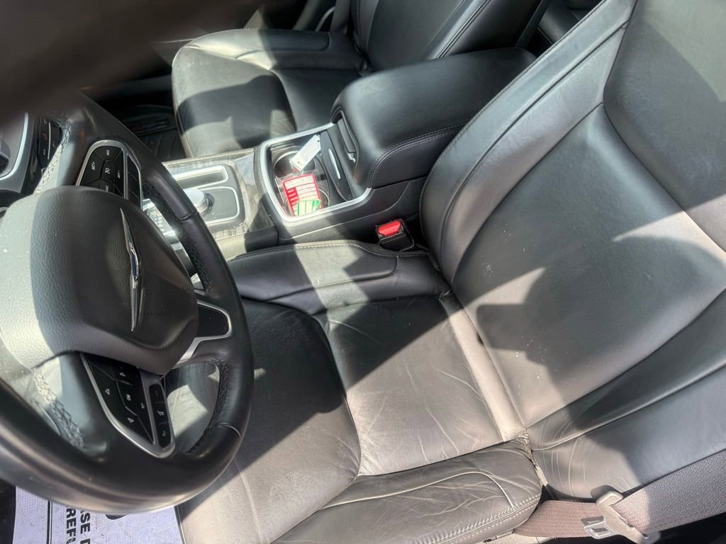 2020 Chrysler 300 Touring L