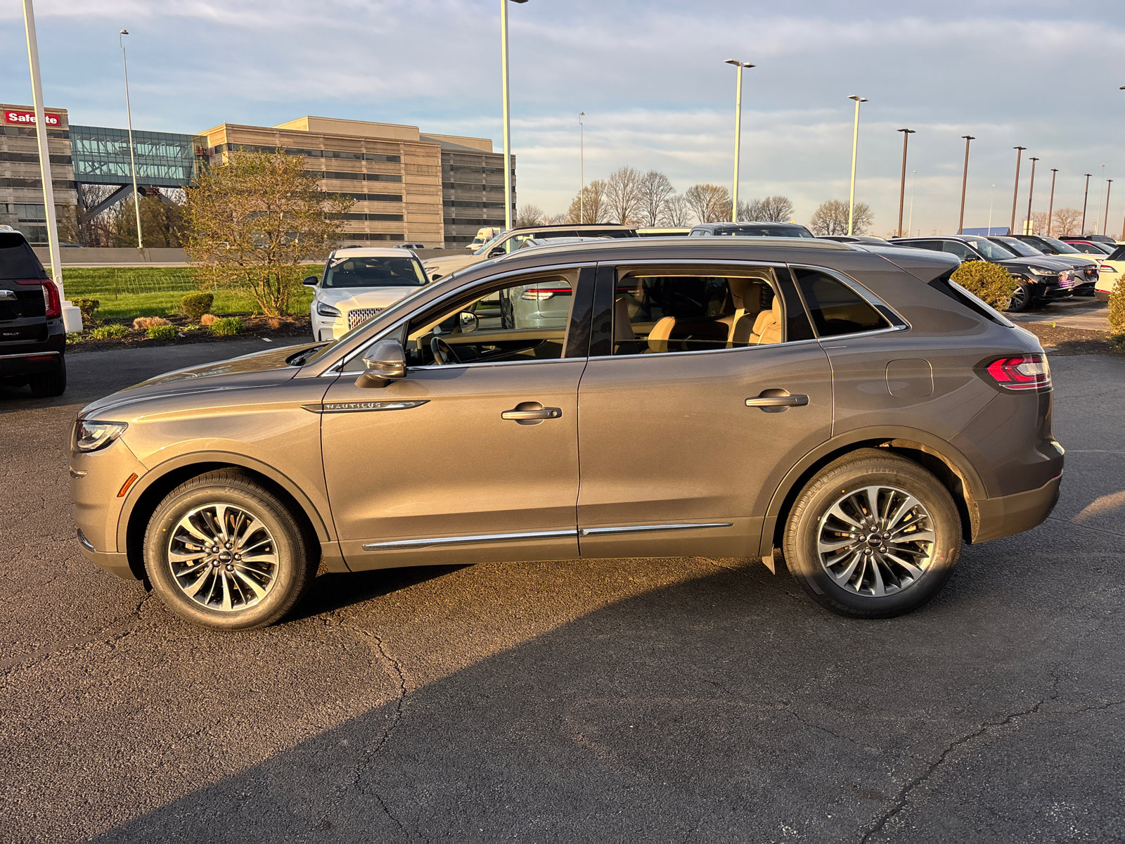 2022 Lincoln Nautilus AWD