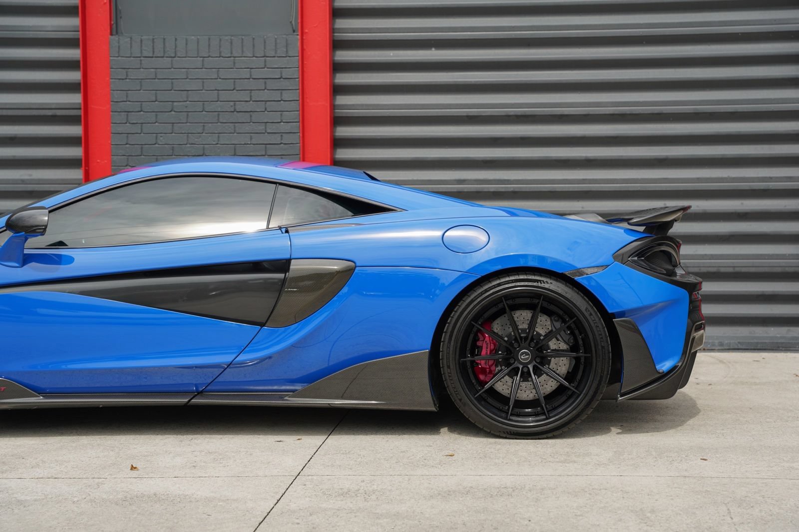 Used 2019 McLaren 600LT photo 16
