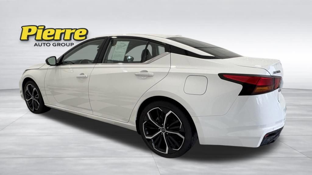 2025 Nissan Altima 2.5 SR