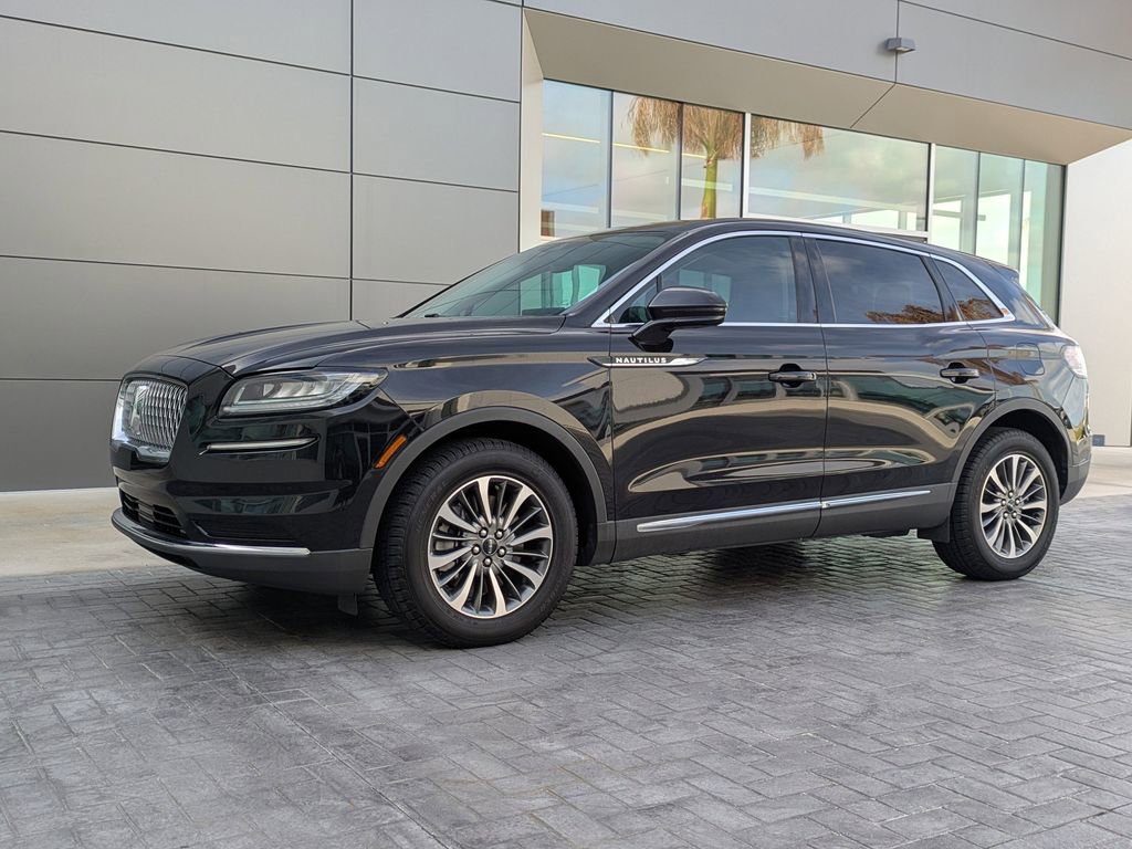 Certified 2022 Lincoln Nautilus AWD w/ Premium Package