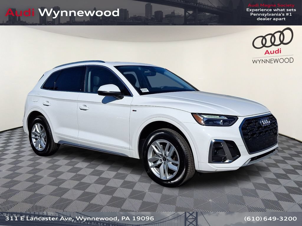 Certified 2023 Audi Q5 2.0T Premium w/ Convenience Package