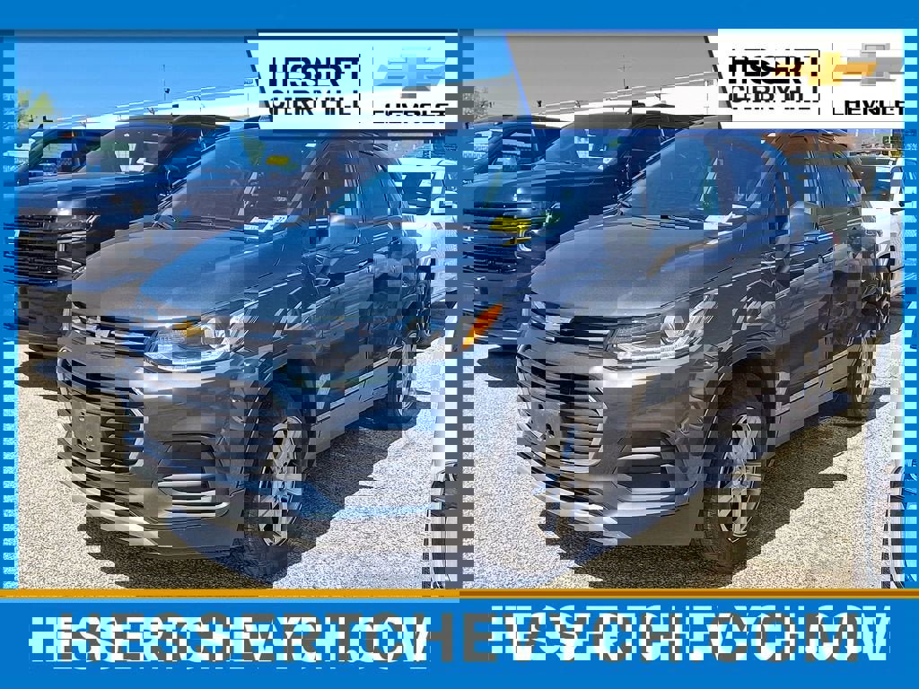 Used 2022 Chevrolet Trax LT w/ LT Convenience Package