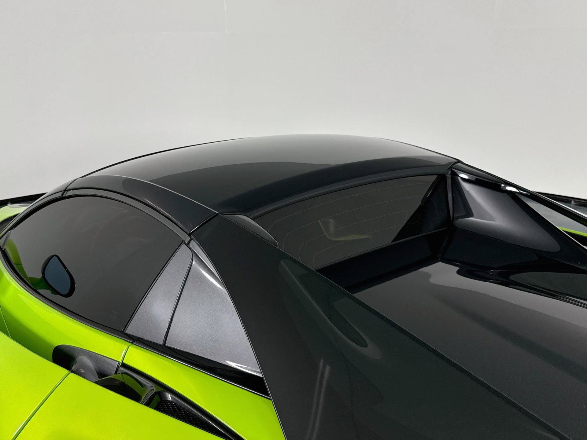 Used 2022 McLaren 765LT photo 87